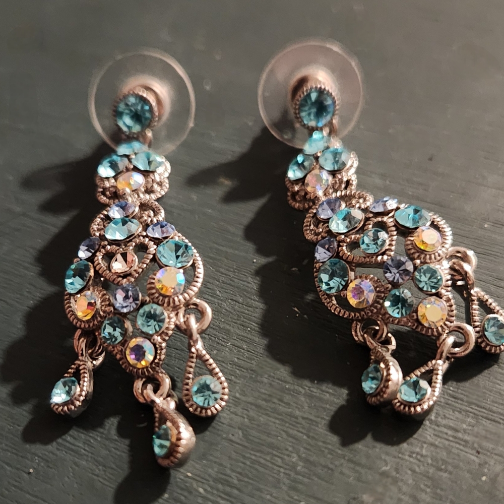 Elegant Blue Crystal Earrings